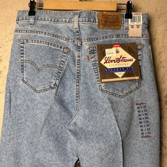 NWT Vintage Levi's Brown Tab 540 36 x 32 Relaxed Fit Denim Jeans - Picture 1 of 10